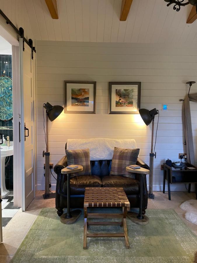 Villa Charming Stone Bothy At Loch Lomond Luss Exterior foto