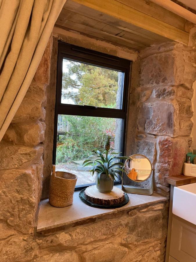 Villa Charming Stone Bothy At Loch Lomond Luss Exterior foto
